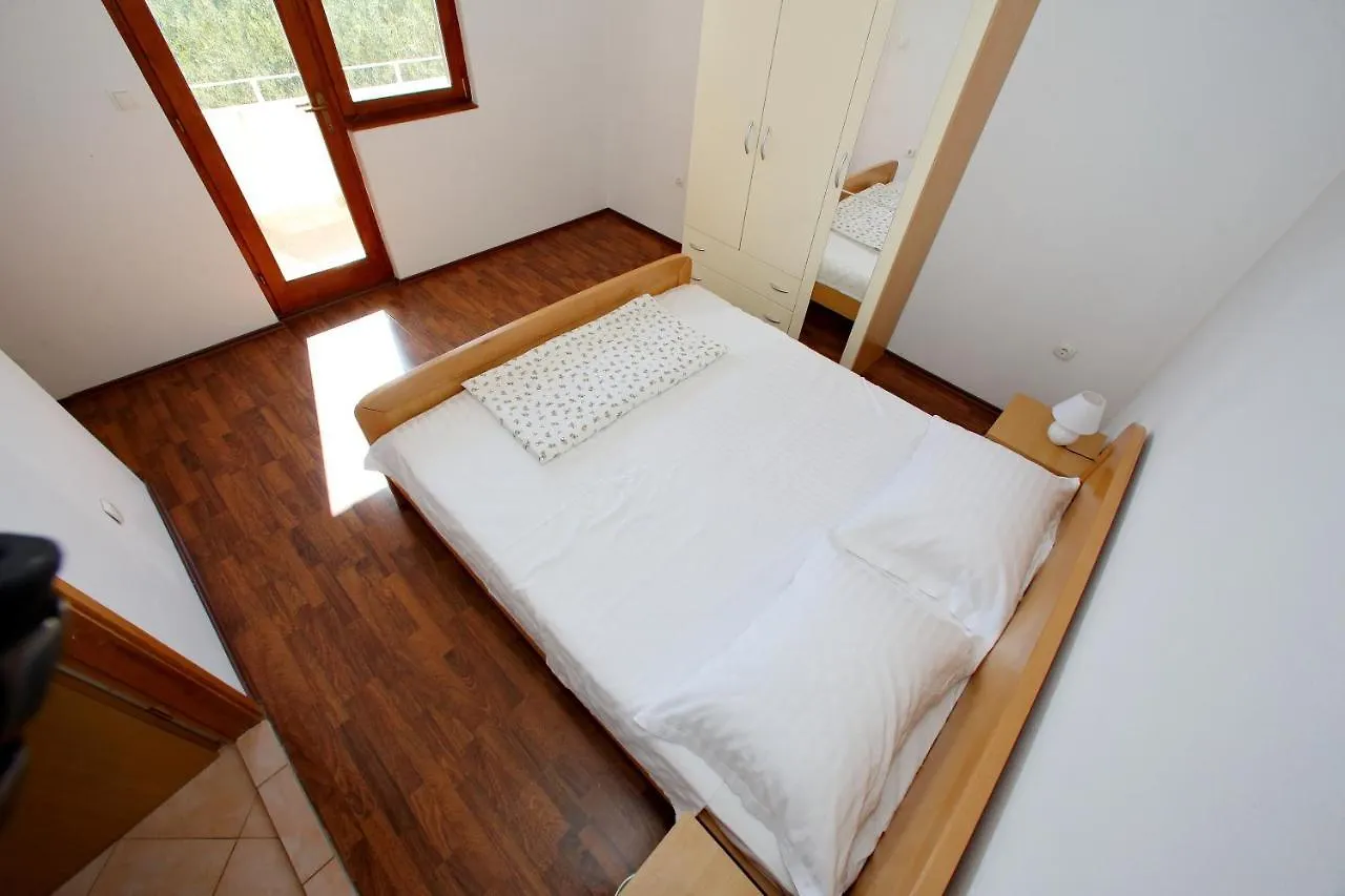 Apartments By The Sea Bibinje, Zadar - 4197 Bibinje